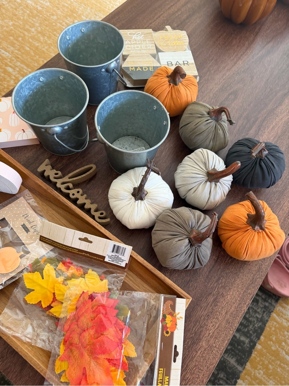 Fall decor - Picture 2 of 5